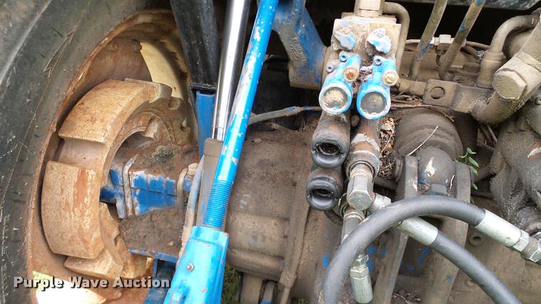 image for item DJ9968 1994 Ford 8240 tractor