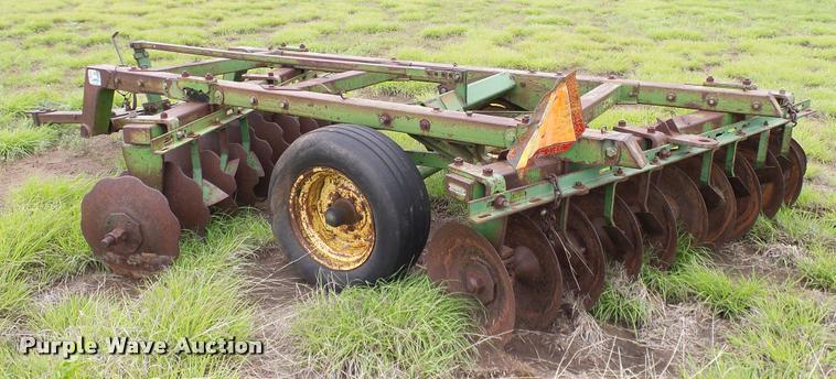 image for item DJ9974 John Deere off-set disk
