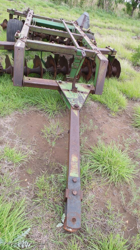 image for item DJ9974 John Deere off-set disk