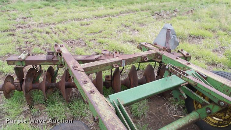 image for item DJ9974 John Deere off-set disk