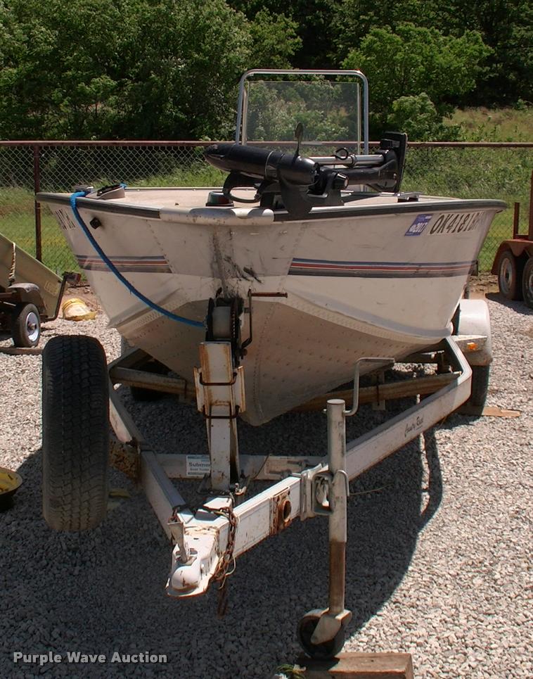 image for item DP9333 1990 Starcraft Mariner 180 boat