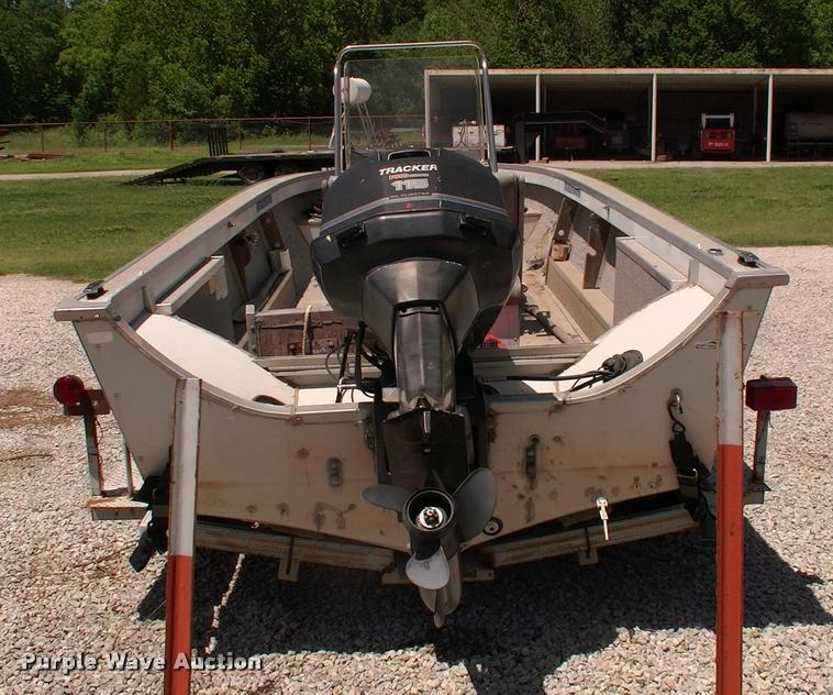 image for item DP9333 1990 Starcraft Mariner 180 boat