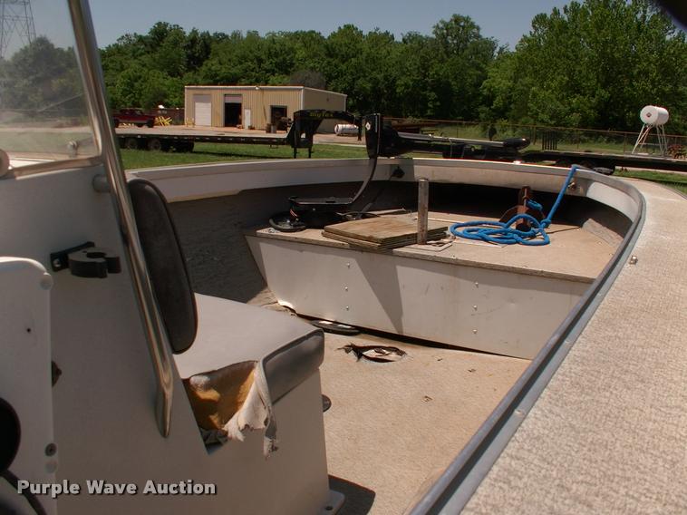 image for item DP9333 1990 Starcraft Mariner 180 boat