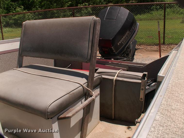 image for item DP9333 1990 Starcraft Mariner 180 boat