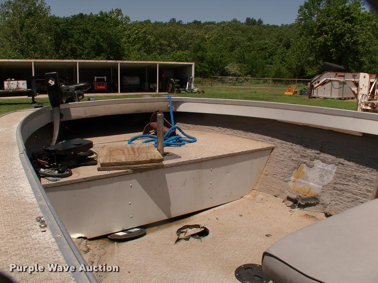 image for item DP9333 1990 Starcraft Mariner 180 boat