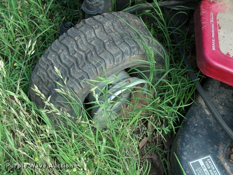 image for item DP9342 Murray Widebody LT lawn mower