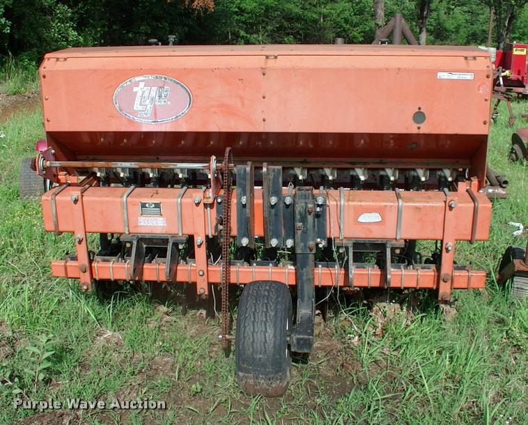 image for item DP9350 Tye 114-6300 grain drill