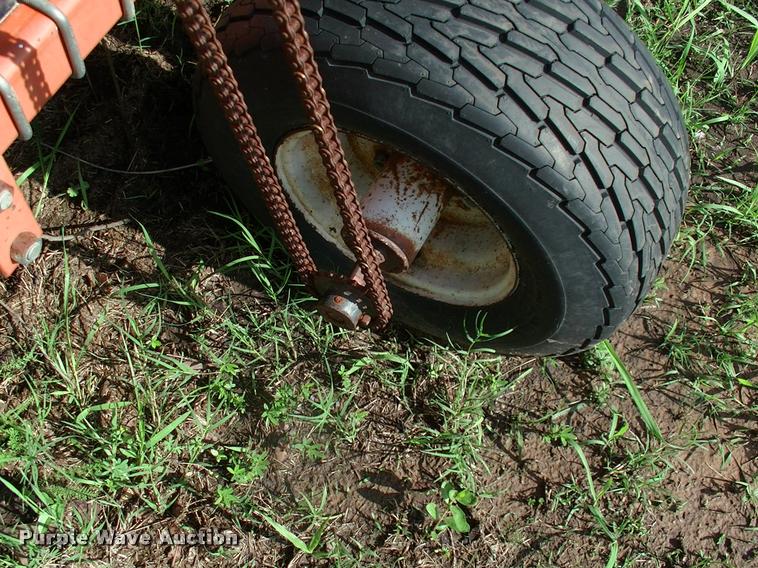 image for item DP9350 Tye 114-6300 grain drill