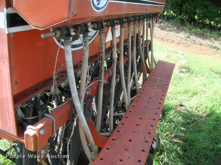 image for item DP9350 Tye 114-6300 grain drill