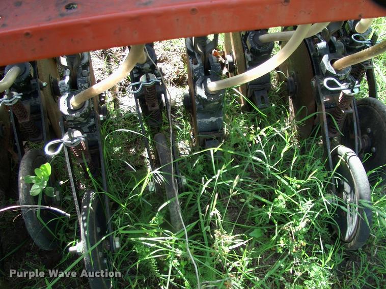 image for item DP9350 Tye 114-6300 grain drill