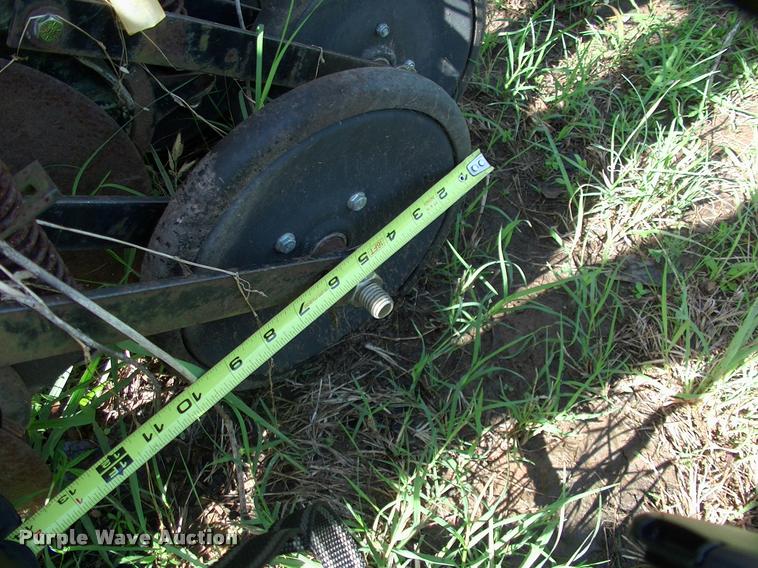 image for item DP9350 Tye 114-6300 grain drill