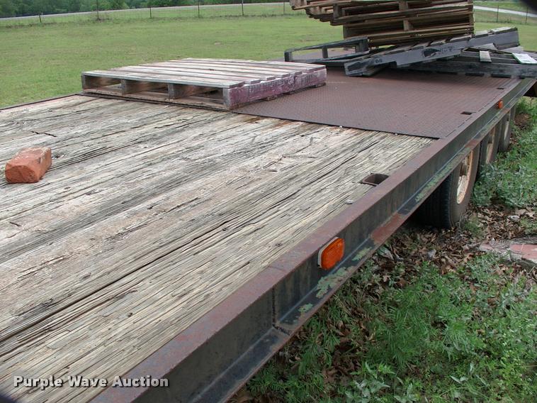 image for item DP9351 2017 SUN equipment trailer