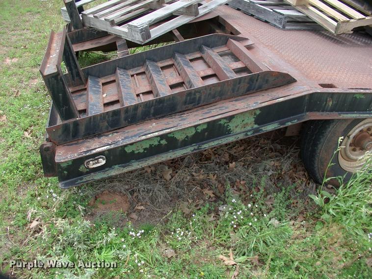 image for item DP9351 2017 SUN equipment trailer