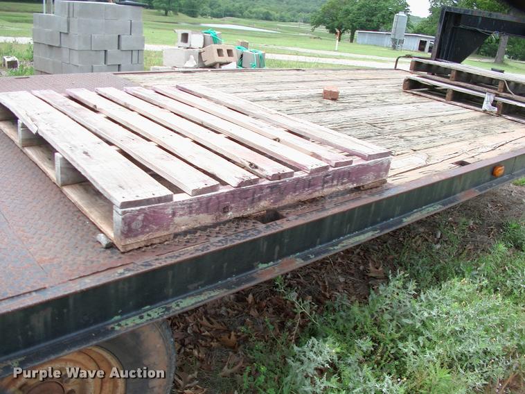 image for item DP9351 2017 SUN equipment trailer