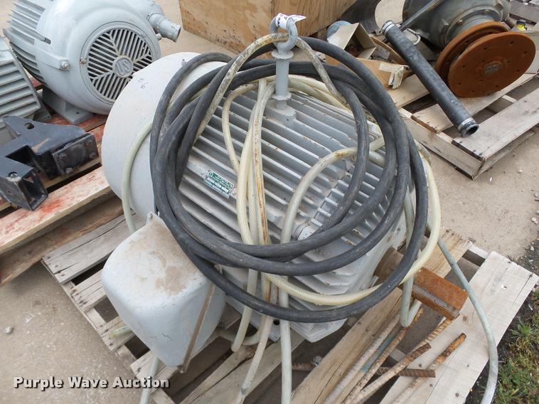 Electric motor in Oklahoma City, OK Item AP9282 sold Purple Wave