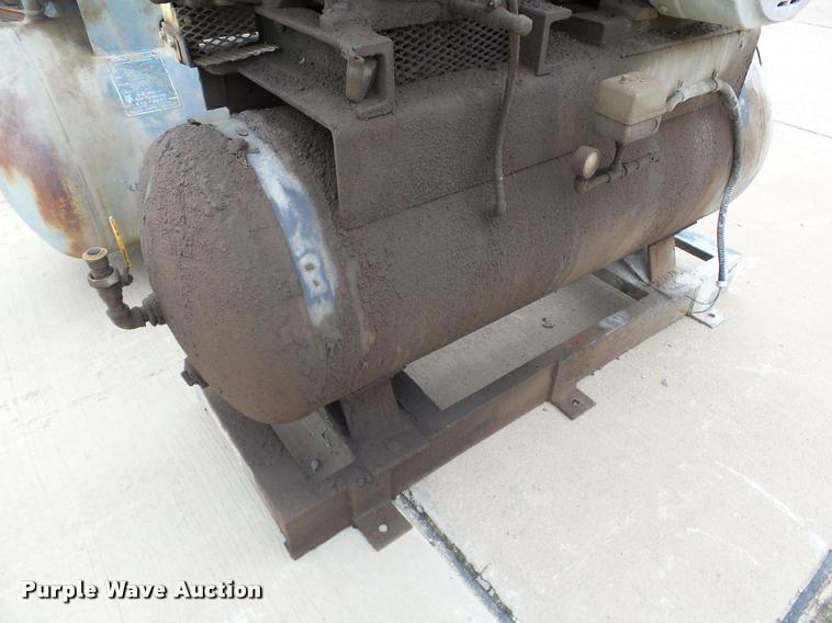 image for item AP9289 Leroi 880A air compressor