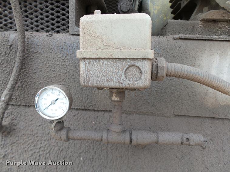 image for item AP9289 Leroi 880A air compressor