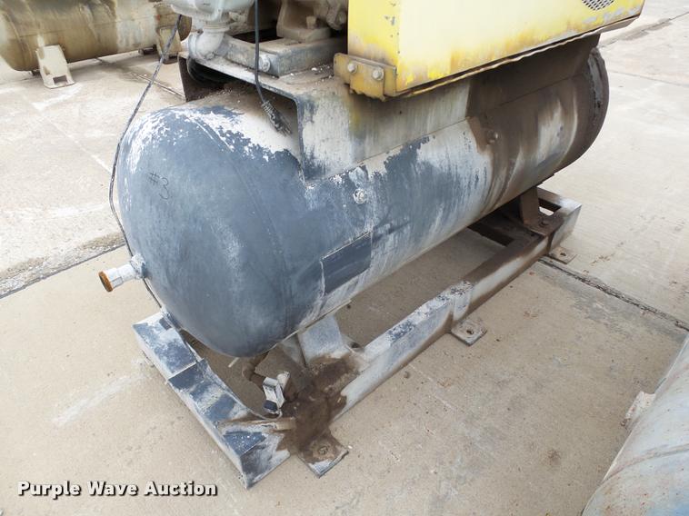 image for item AP9289 Leroi 880A air compressor