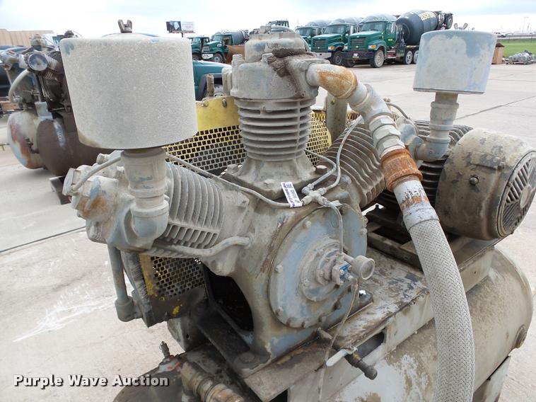 image for item AP9290 Leroi 4WC air compressor