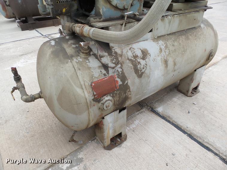 image for item AP9290 Leroi 4WC air compressor