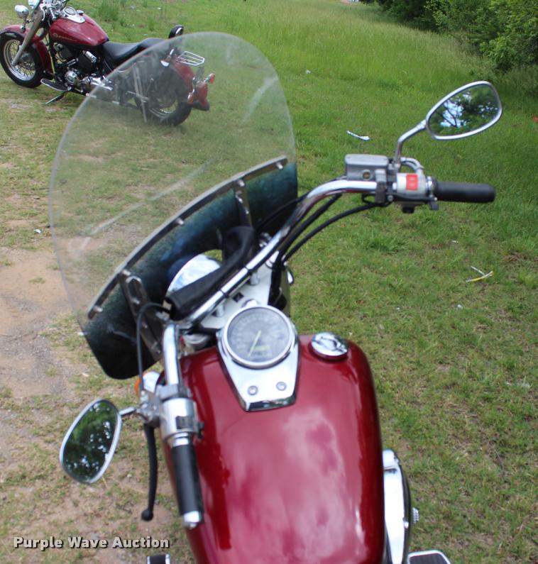 image for item BE9492 2005 Honda VT750C Shadow motorcycle