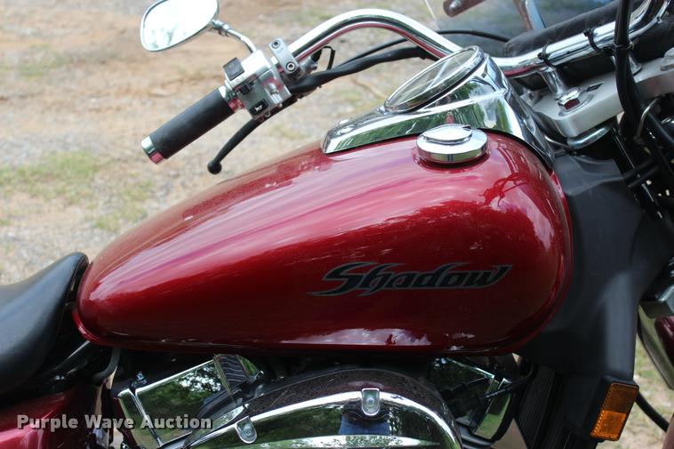 image for item BE9492 2005 Honda VT750C Shadow motorcycle