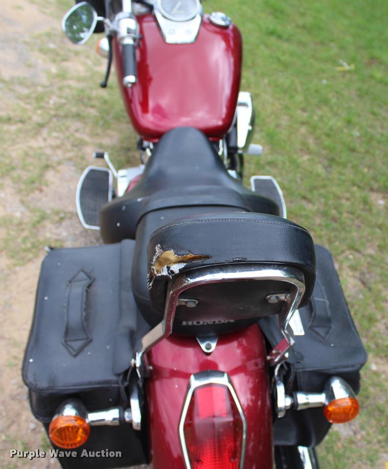 image for item BE9492 2005 Honda VT750C Shadow motorcycle