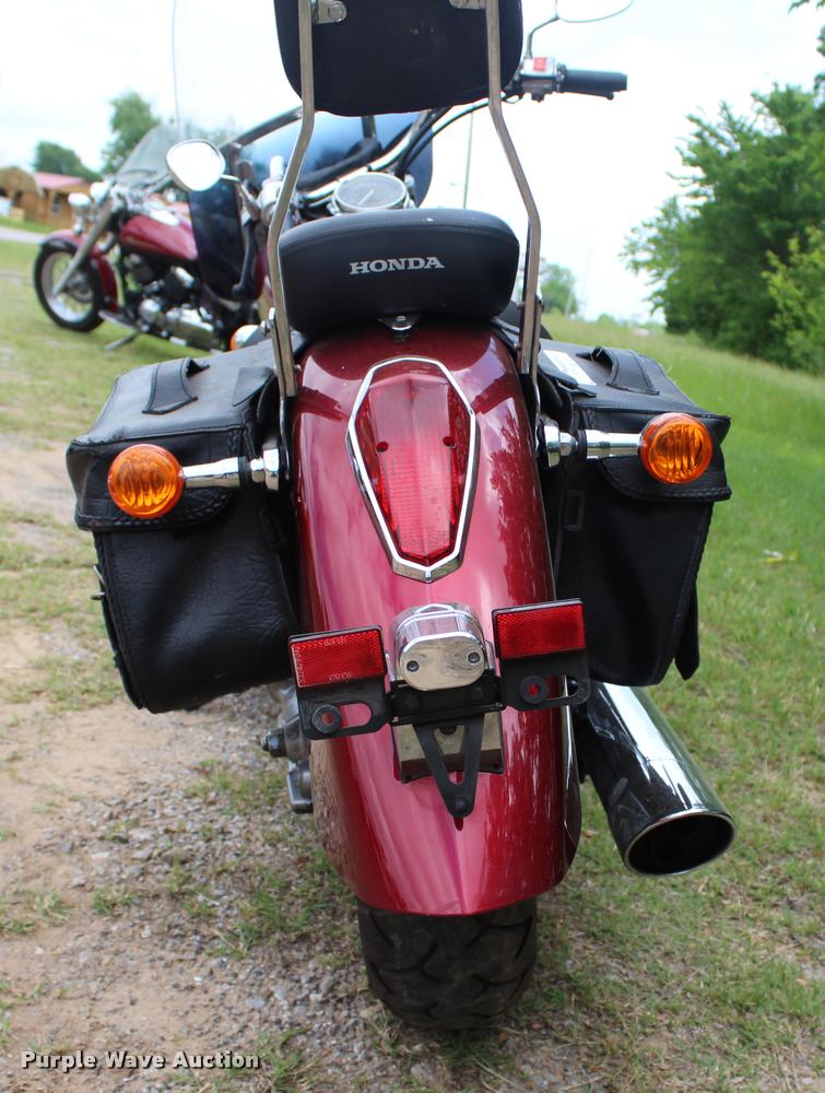 image for item BE9492 2005 Honda VT750C Shadow motorcycle