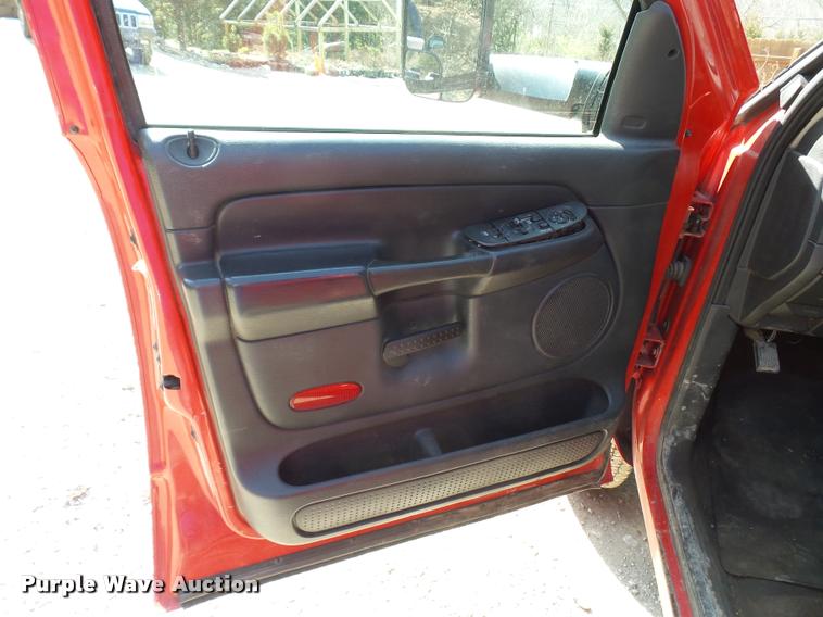 image for item BH9305 2005 Dodge Ram 3500 Quad Cab flatbed pickup truck