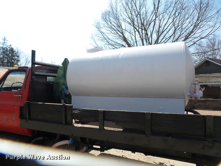 image for item BH9306 1988 GMC TopKick flatbed truck