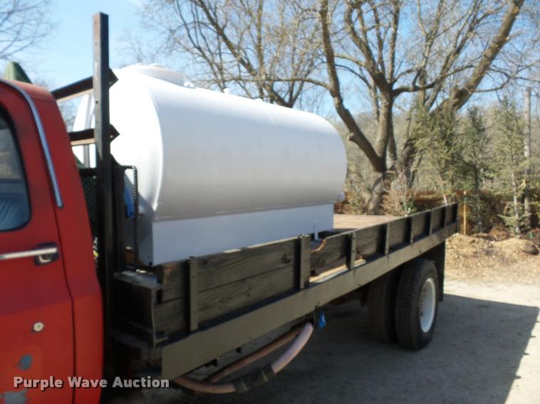 image for item BH9306 1988 GMC TopKick flatbed truck