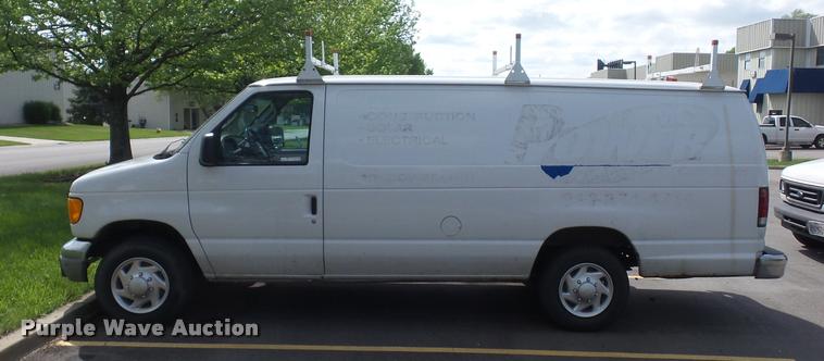 image for item BI9087 2006 Ford E250 Extended van