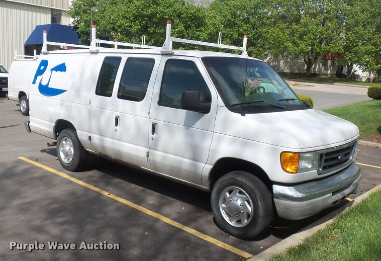 image for item BI9087 2006 Ford E250 Extended van