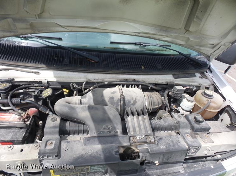 image for item BI9087 2006 Ford E250 Extended van