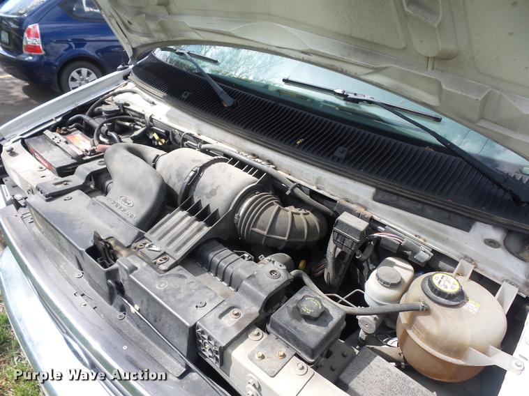 image for item BI9087 2006 Ford E250 Extended van