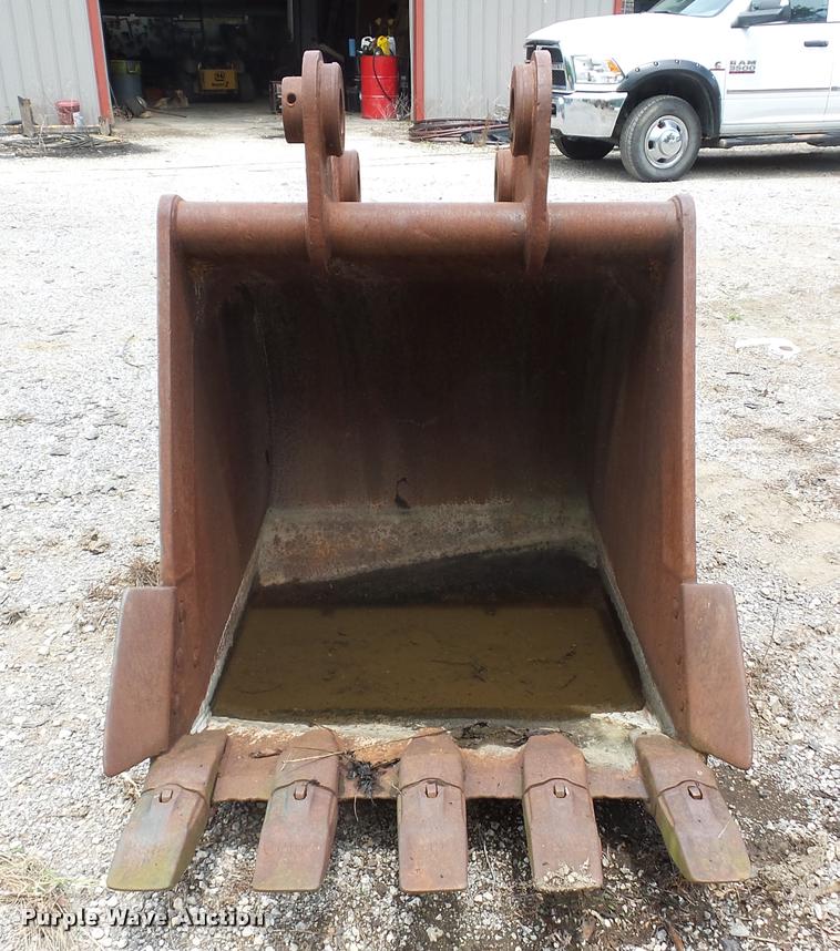 image for item BS9416 Hendrix bucket