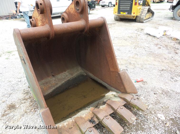 image for item BS9416 Hendrix bucket