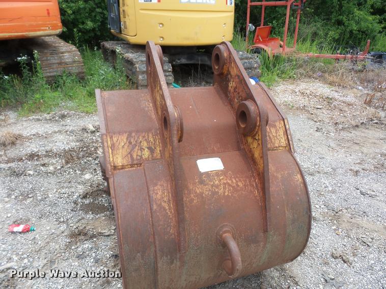 image for item BS9416 Hendrix bucket