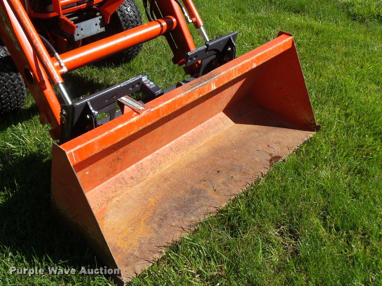 image for item BS9419 2010 Kubota B3030 tractor