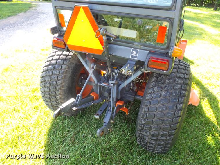 image for item BS9419 2010 Kubota B3030 tractor