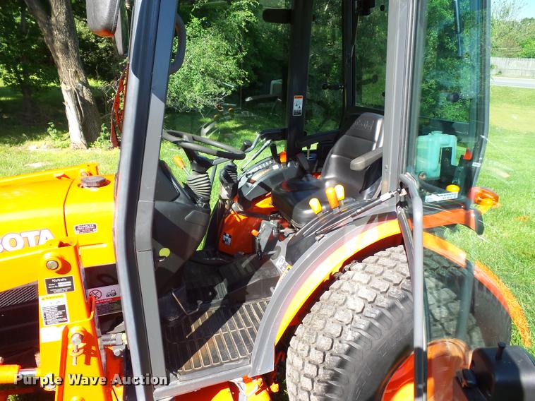image for item BS9419 2010 Kubota B3030 tractor