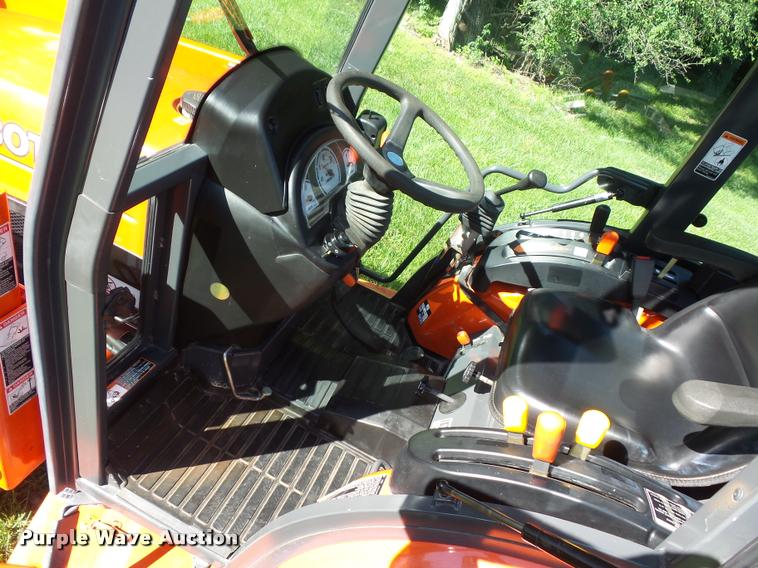 image for item BS9419 2010 Kubota B3030 tractor