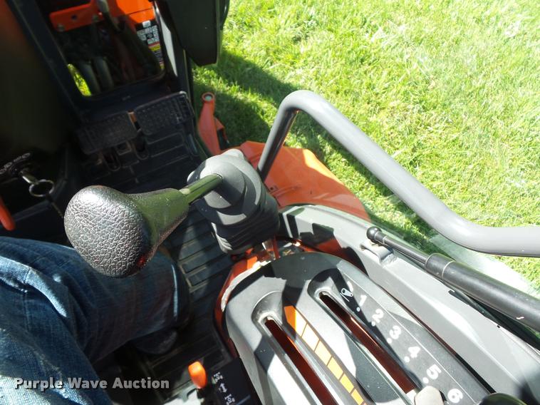 image for item BS9419 2010 Kubota B3030 tractor