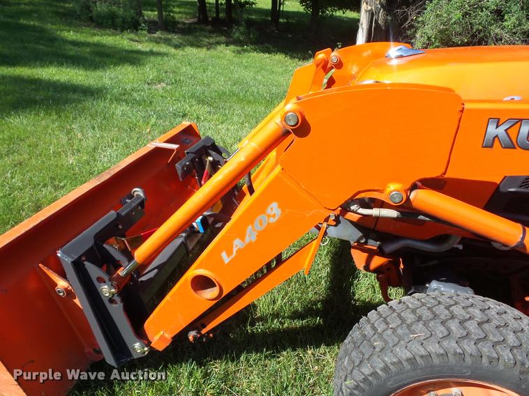 image for item BS9419 2010 Kubota B3030 tractor
