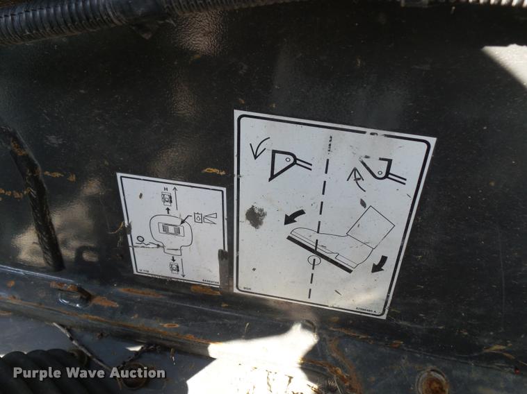 image for item BS9420 2011 New Holland L218 skid steer