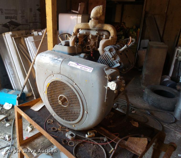 image for item BS9424 Wisconsin four cylinder gas engine