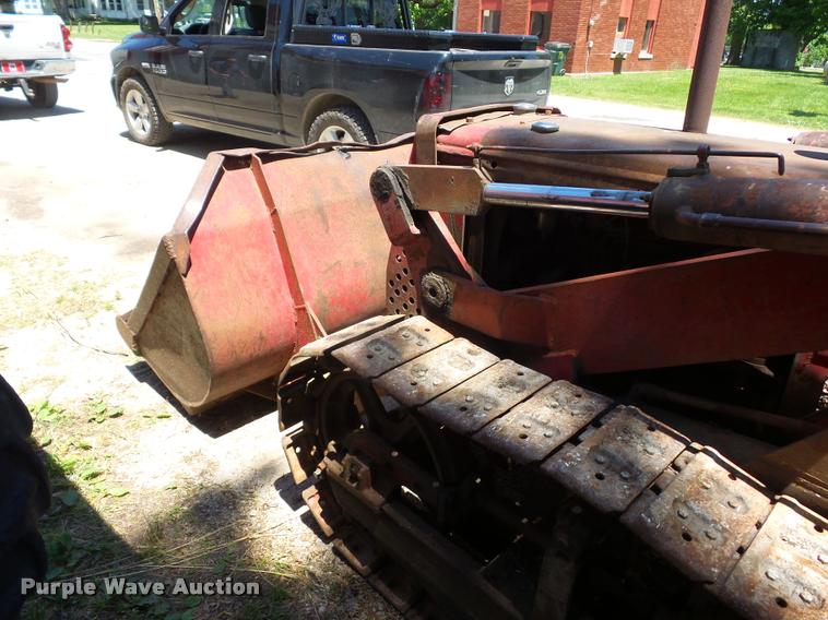 image for item BS9429 International Drott TD6 track loader