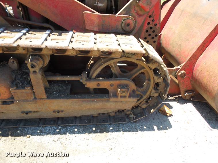 image for item BS9429 International Drott TD6 track loader