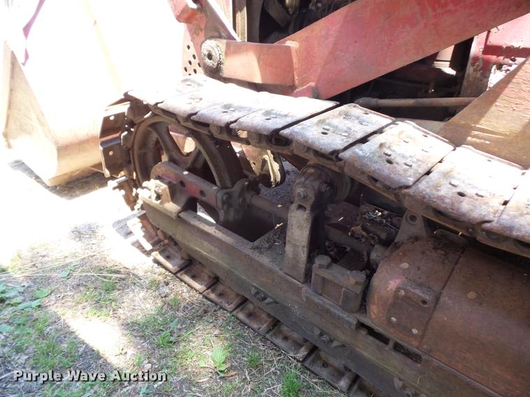 image for item BS9429 International Drott TD6 track loader