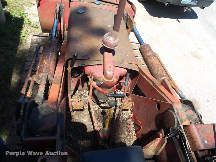 image for item BS9429 International Drott TD6 track loader